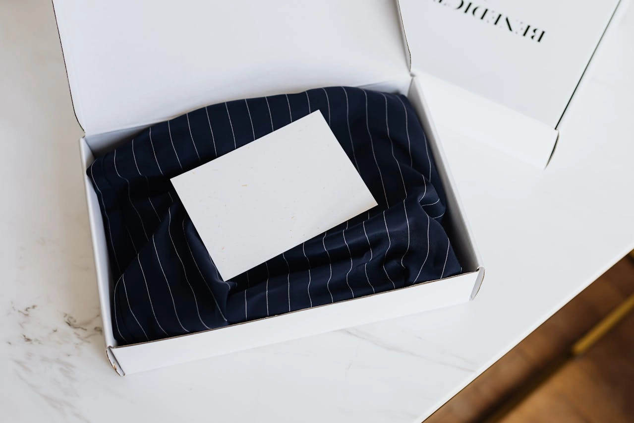 Curated gift hampers, elegant fashion accessories, and fine jewellery by Ashvithra